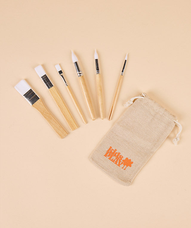 brushes_02.jpg